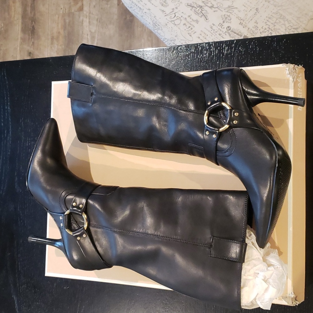 EUC! MICHAEL KORS "WESTGATE" BOOT 6 - Picture 5 of 9